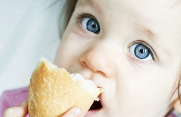 Bebeklerde Çölyak Hastalığı Belirtileri ve Tedavisi